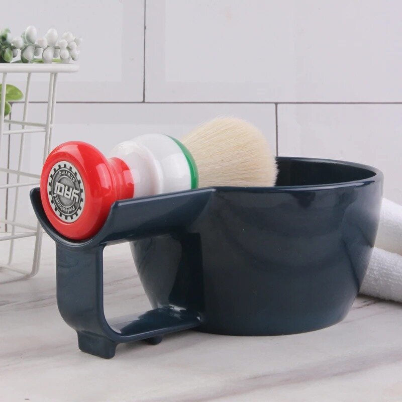 وعاء حلاقة بلاستيكي عالي الجود - مراجعة Shaving Brush Set وسعره